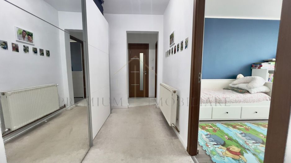 Apartament 3 camere Zona de sus - Poză 3