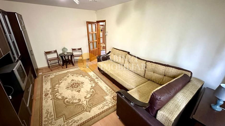 2 Camere Decomandat Prima Statie Nicolina 2 - Bloc 1984 - Poză 1