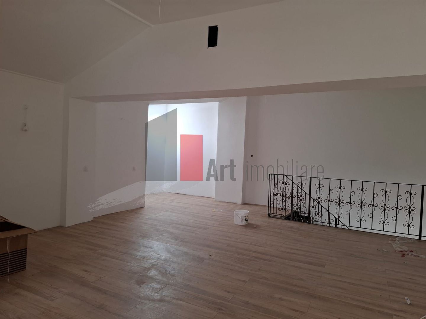 Spatiul "CAMBIANT" , spatiu in vila, intrare separata - Poză 2