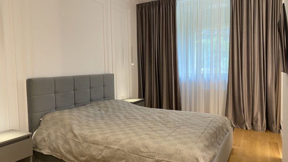 Apartament 2 cam lux  - Aviatiei Park - Poză 3