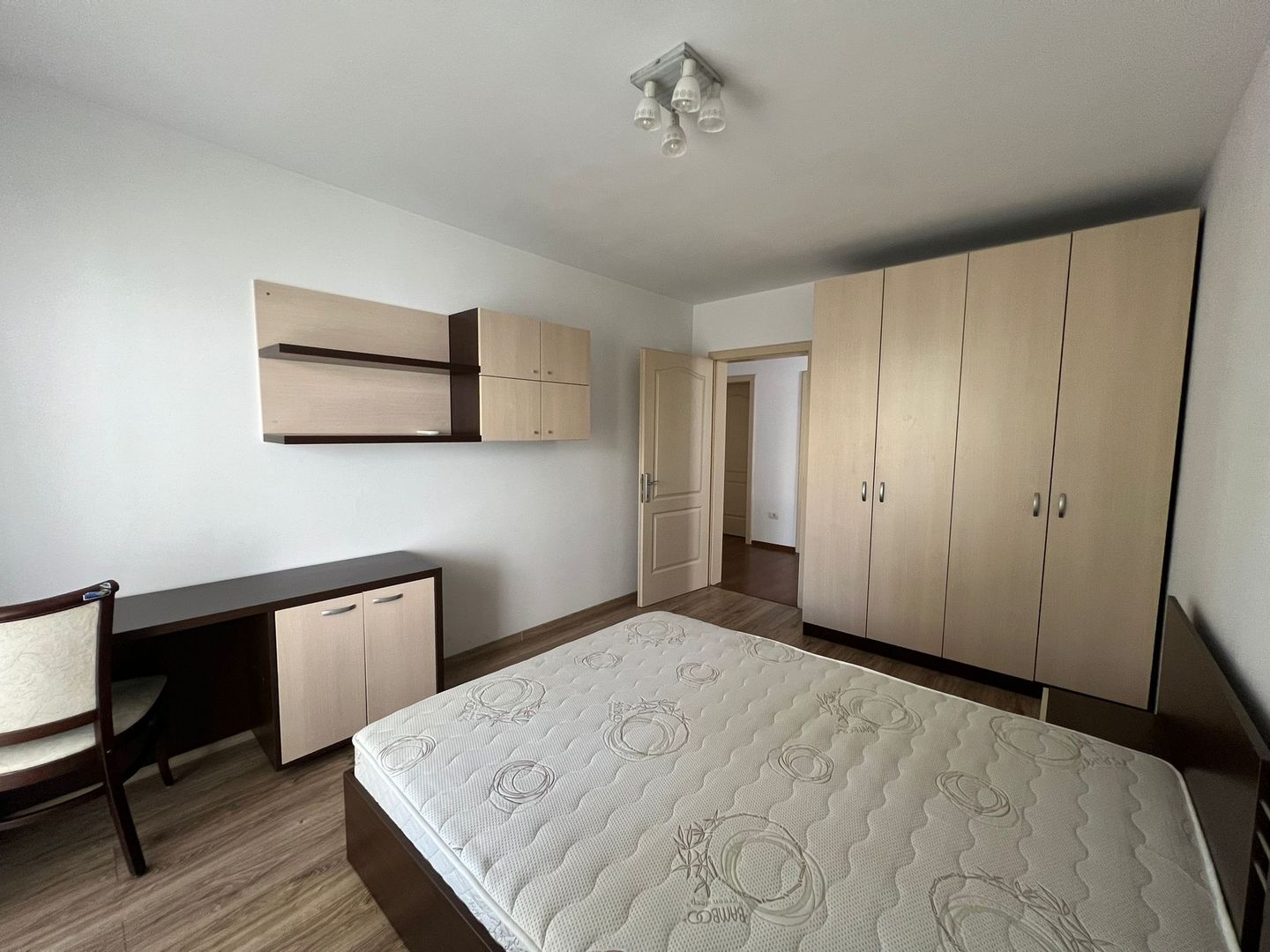 De inchiriat! Apartament spatios, zona exceptionala! - Poză 14