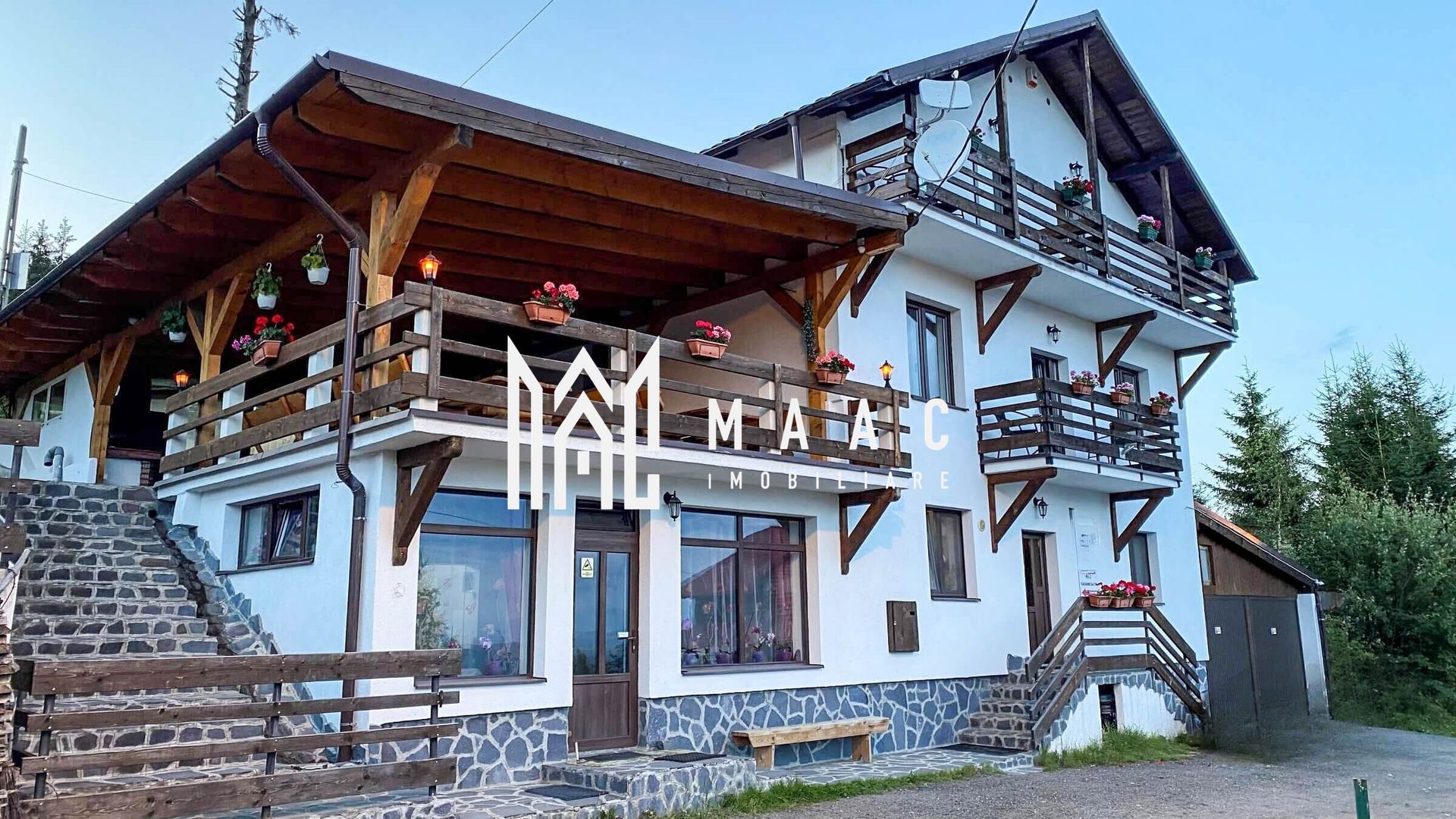 Vila | Afacere la cheie | Paltinis | 10 camere | 500mp teren - Poză 1