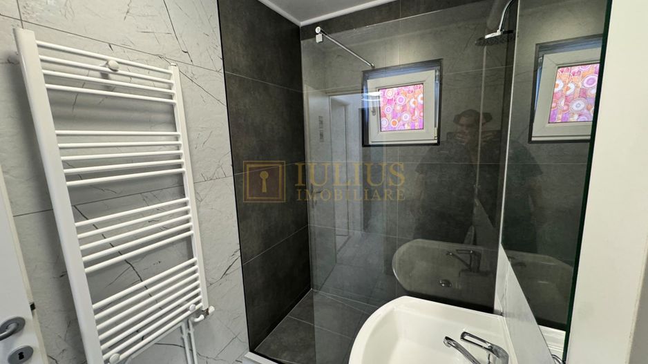 ARADULUI| 2 camere| etaj 1| centrala proprie| confort 1 - Poză 5