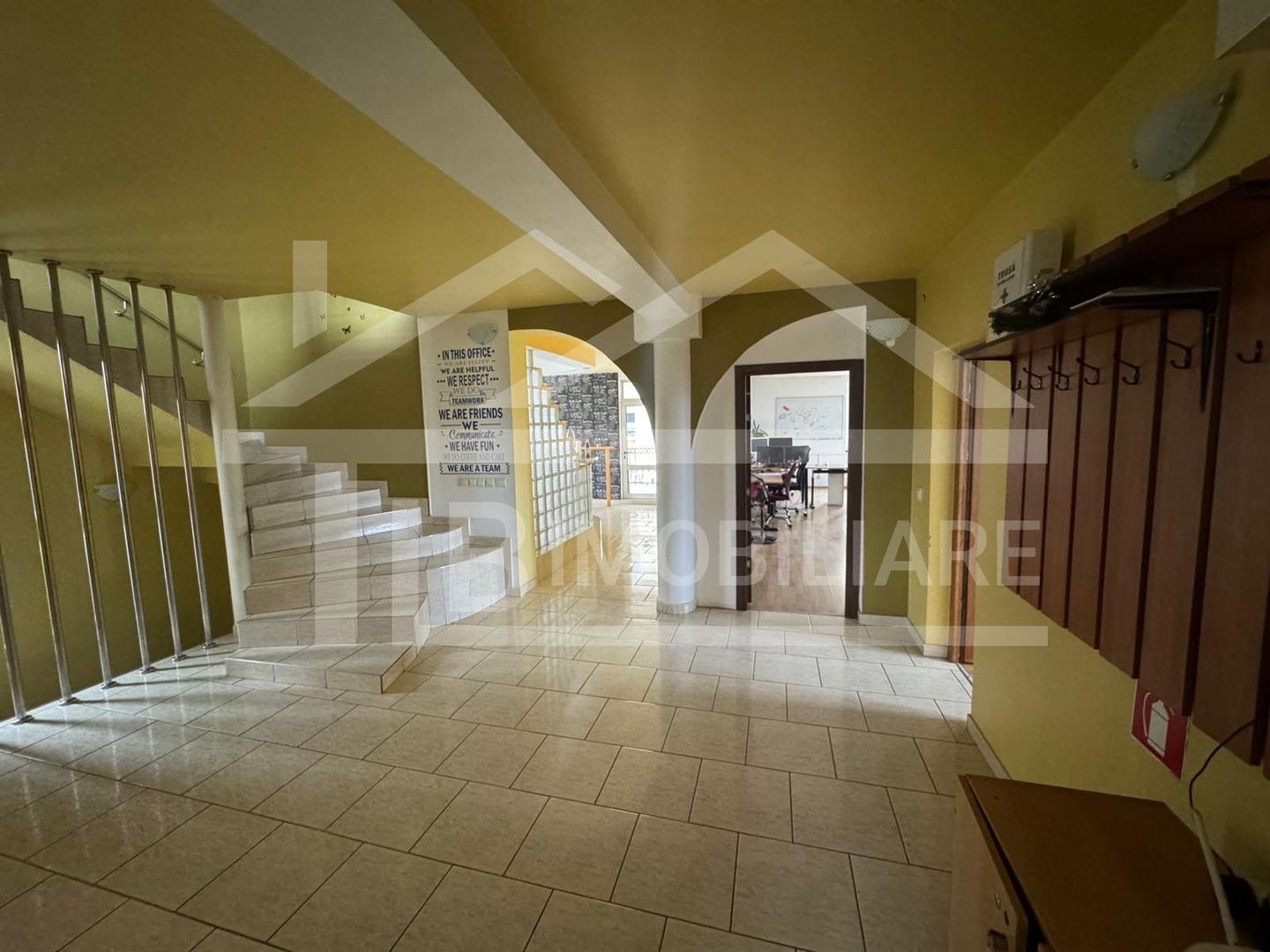 Vila cu 6 camere, 420mp,  teren 720mp, parcari, Zona Shopping City - Poză 22