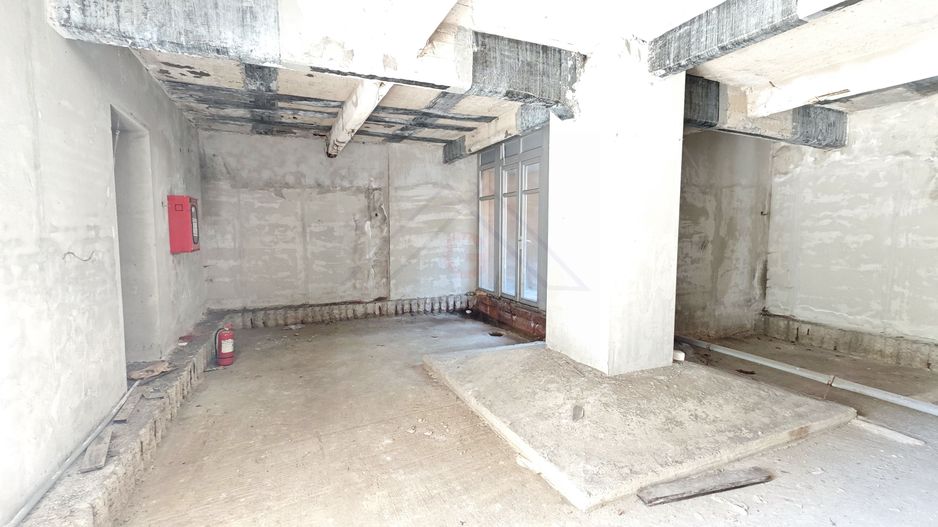 SAD, zona Complex Studentesc, vizibilitate excelenta! - Poză 2