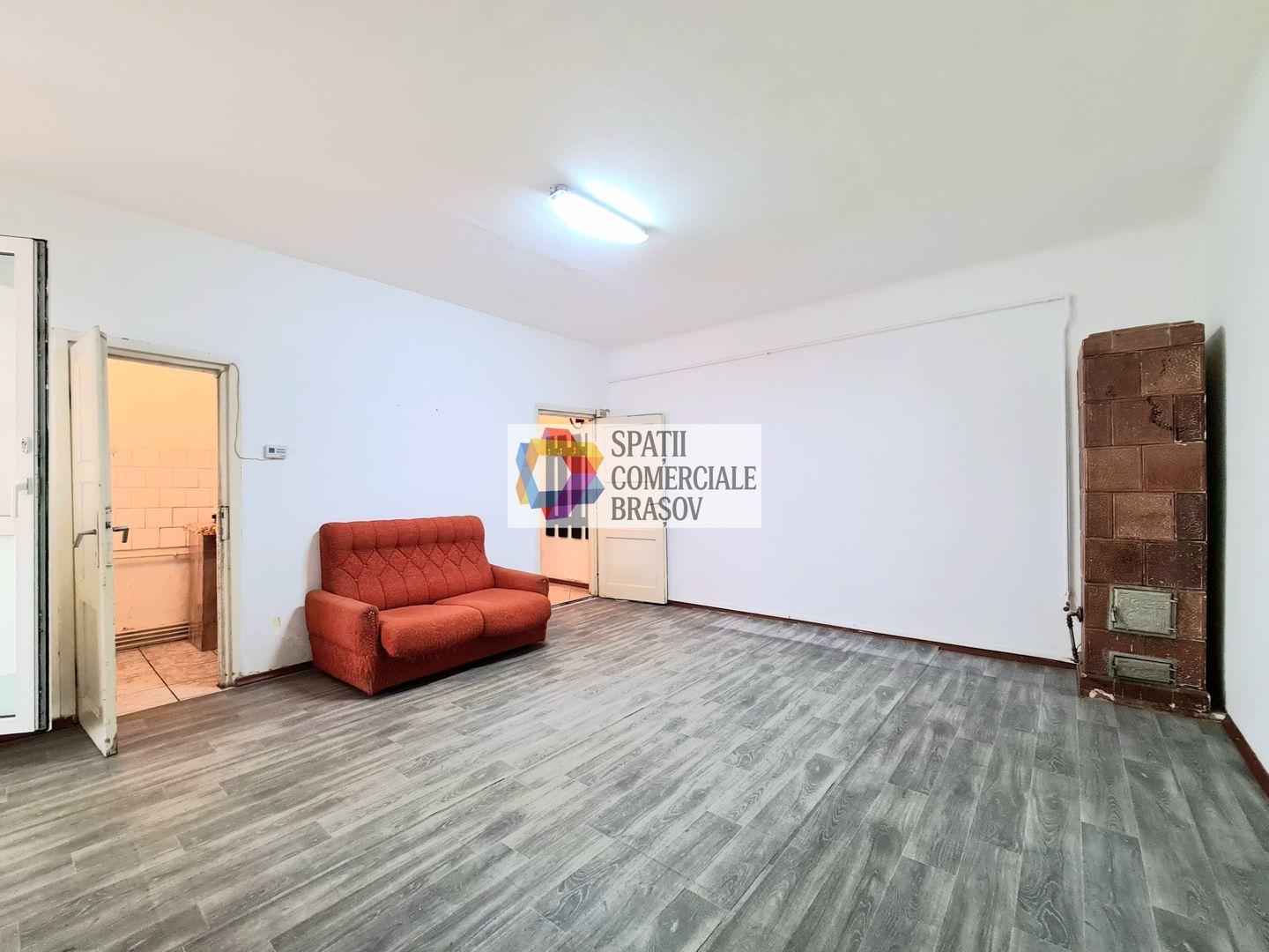 Spatiu comercial de închiriat Brasov - 38 mp # plus-imo.ro - Poză 1