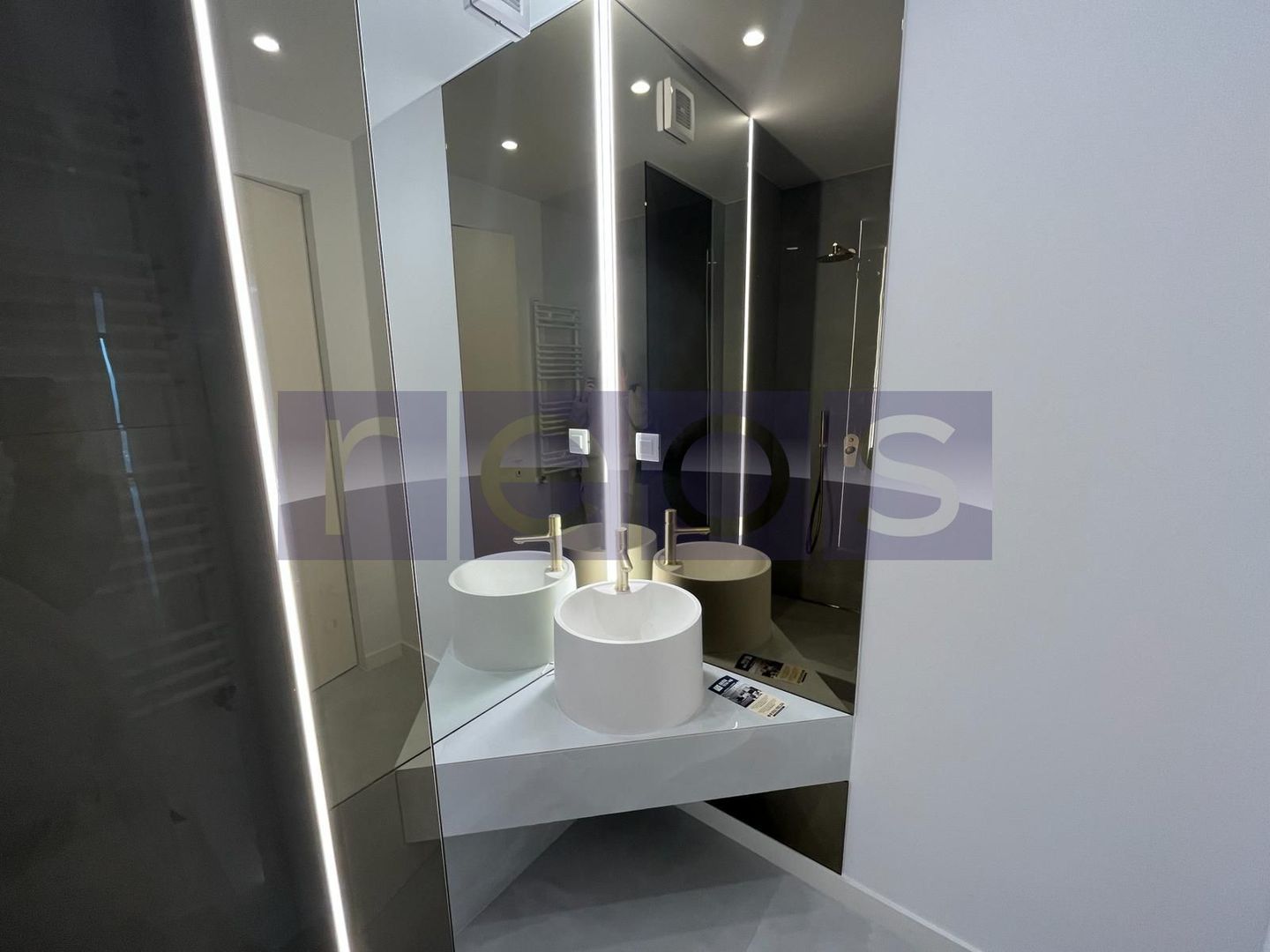 VANZARE 3 CAMERE DECOMANDAT | CORTINA NORTH - Poză 6