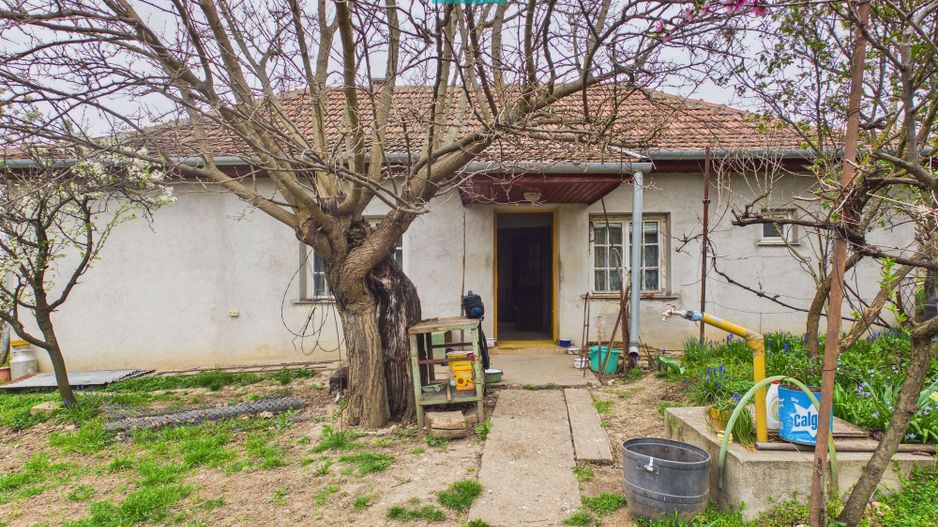 Ieftin - Casă cu teren 842mp, zona Dealuri, Oradea - Poză 2