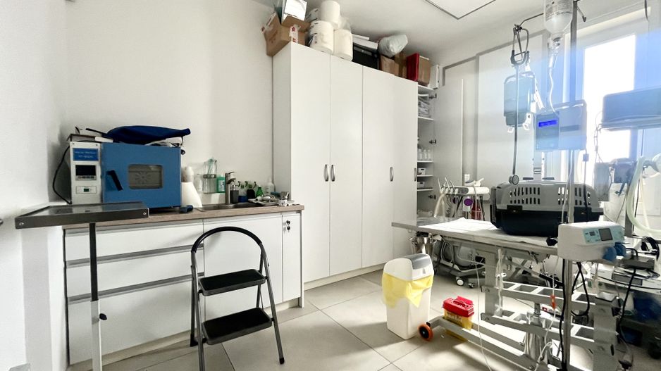 Spatiu comercial, amenajat si compartimentat, in Dumbrăvița - Poză 7