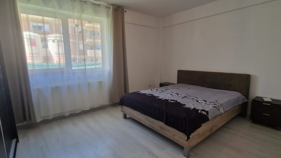 Apartament 2 camere Decomandat 54 mp Intabulat Galata 95000 euro - Poză 3
