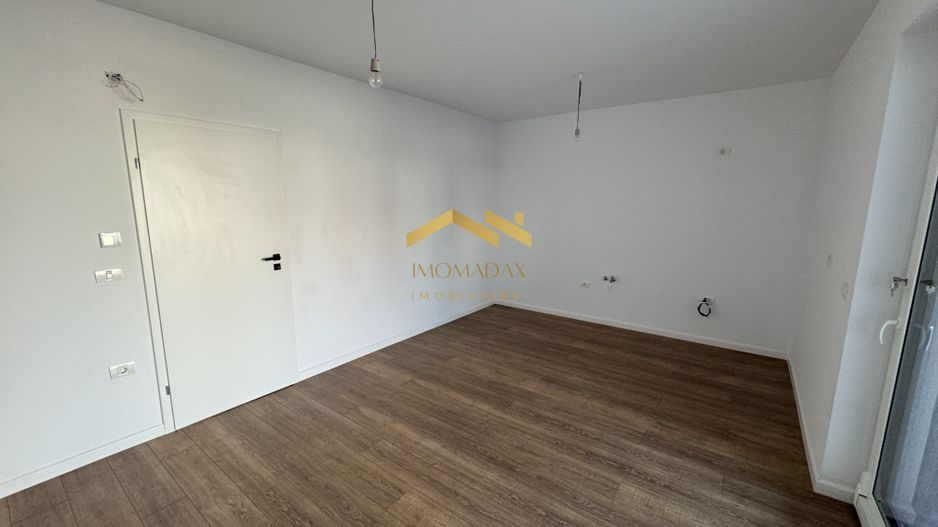 Bucovăț-Duplex P+E-4 Camere - Poză 23