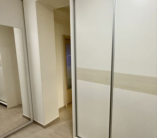 Braytim | 1 Camera | Bucatarie inchisa | Curte proprie | Mobilat si utilat - Poză 6