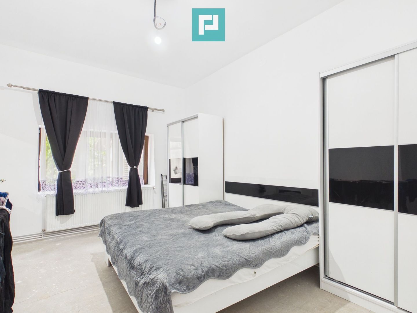 Colnă cu 7 camere în Covăsânț și teren 9 ha - Poză 5