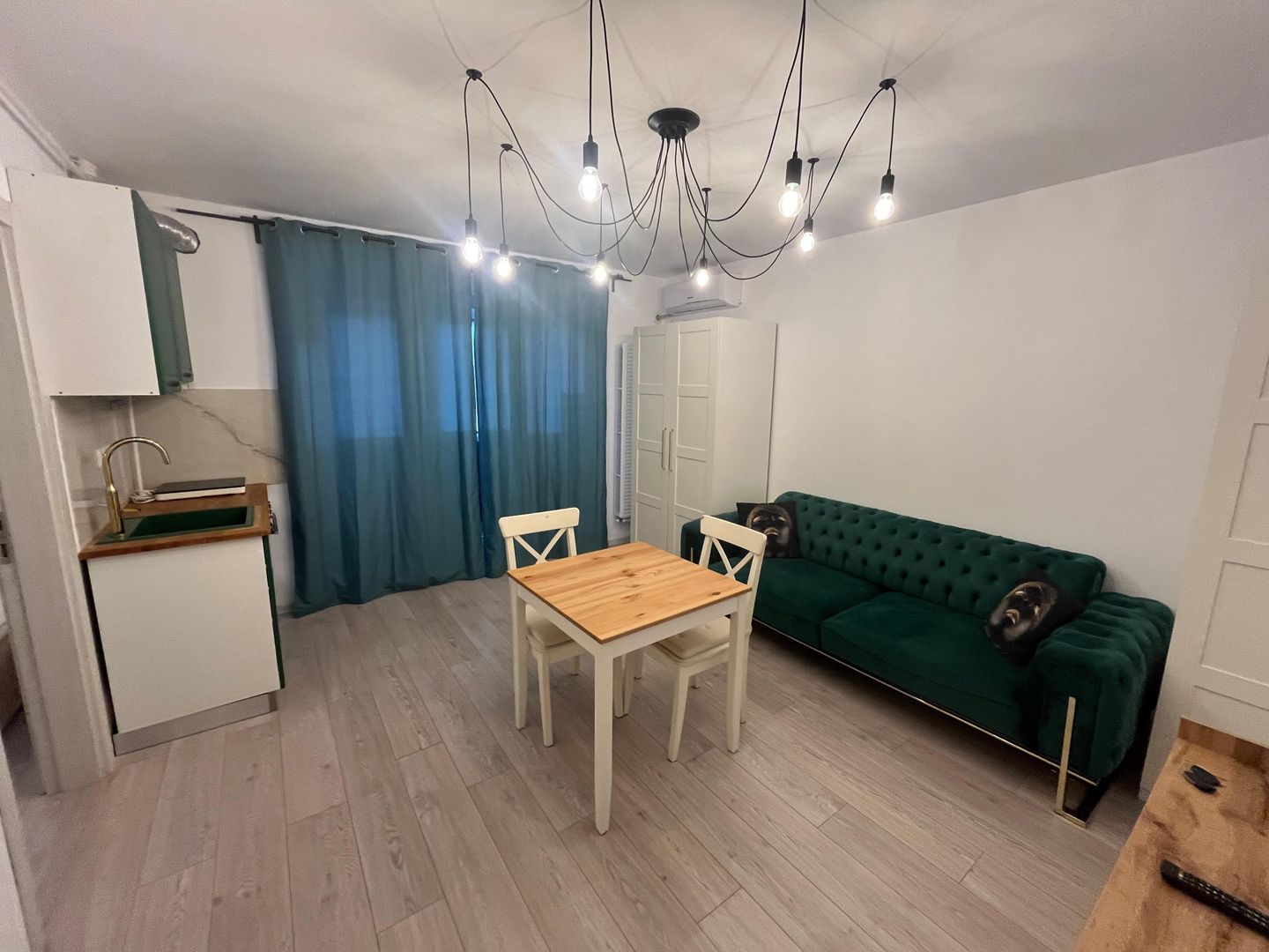 PALLADY | 1 Decembrie | Chirie 2 camere | Metrou + loc parcare - Poză 1