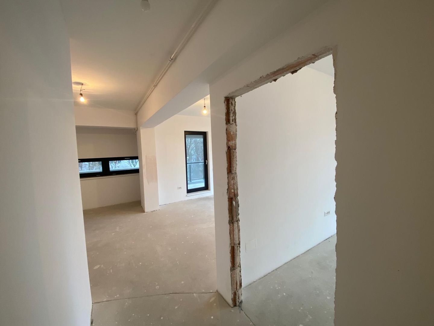 Apartament 2 camere de vânzare Crangasi Bloc Nou - Poză 3