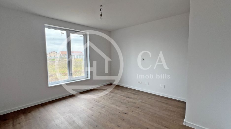 Casa cu 4 camere de vanzare in Livada, Bihor - Poză 12