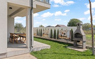 PORUMBESCU RESIDENCE OTOPENI | Vile cu panouri fotovoltaice si pompa de caldura - Poză 13