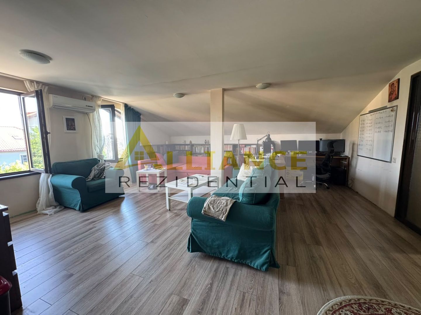 Vila individuala 7 camere - 3 bai { Strada Orizontului } - Poză 16