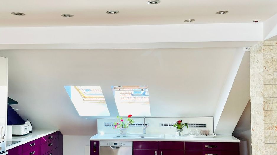 Brasadas vinde apartament cu 3 camere, NOU 116mp. - Poză 2