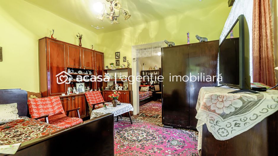 PRET NOU!!! Casa in Parneava - Poză 5