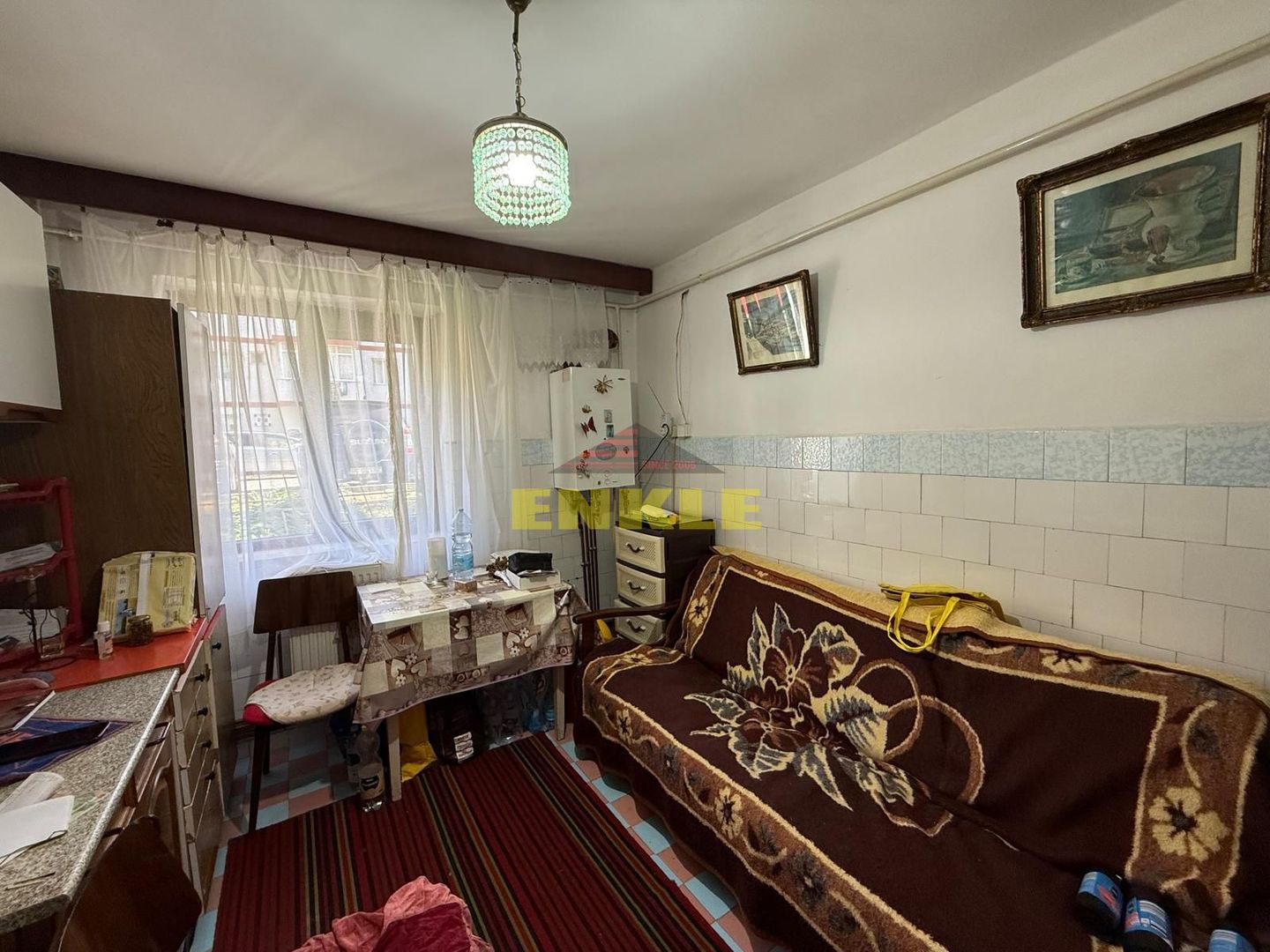 De vânzare apartament cu  3 camere, decomandat, zona Primaverii - Poză 5