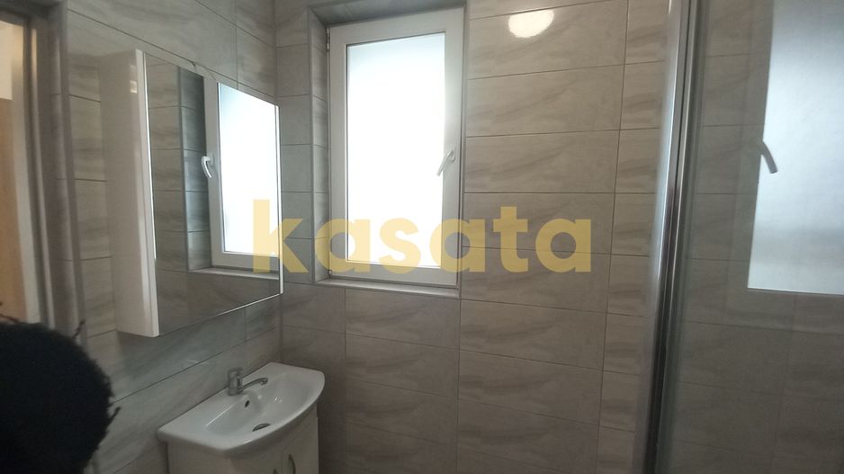 Vilă Modernă 4 Camere | Curte Privată | Zonă Excelentă & Facilități - Poză 37