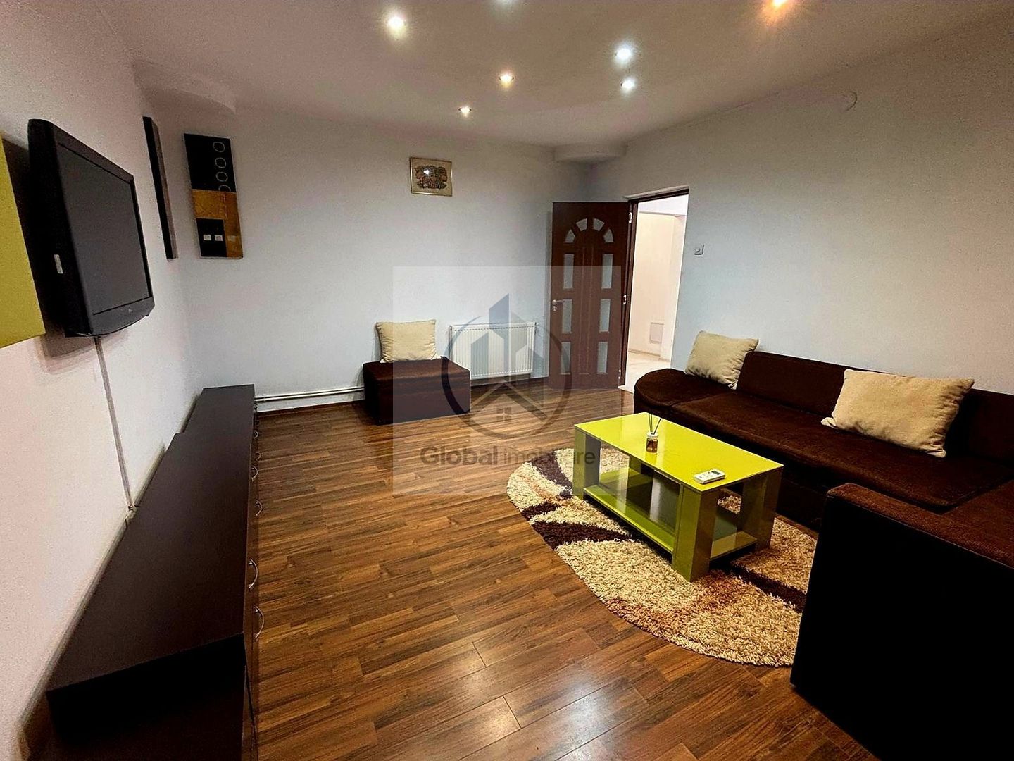Apartament 2 camere de inchiriat. - Poză 2