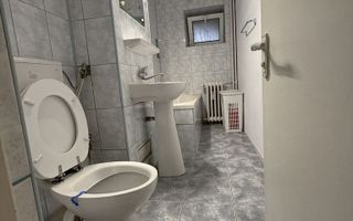 Vnazare garsoniera spatioasa 40mp, bloc 1988, Titan- Costin Georgian - Poză 6