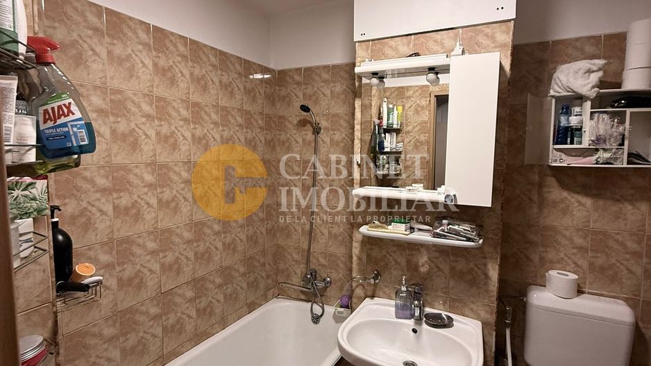 2 Camere Decomandat -  Etaj 1 - Zona Dacia - Poză 6