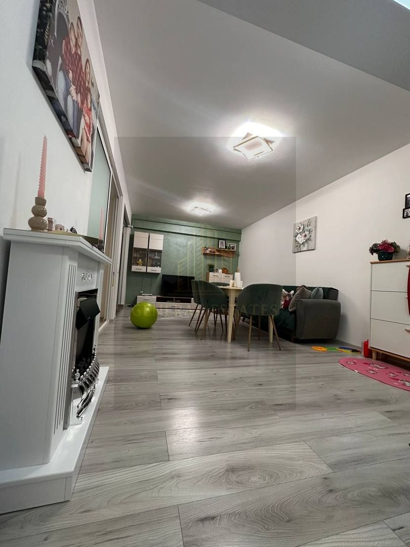 Apartament spre vinzare, 3 camere, modern, complet utilat, mobilat! - Poză 3