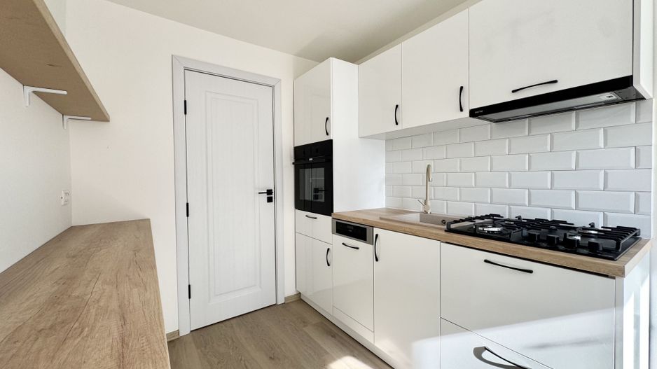 Apartament 2 camere Bucovina – decomandat, zonă excelentă - Poză 19