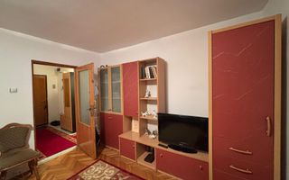 Aradului-Torontalului | 3 camere | Decomandat | Centrala Proprie | 2 bai - Poză 2