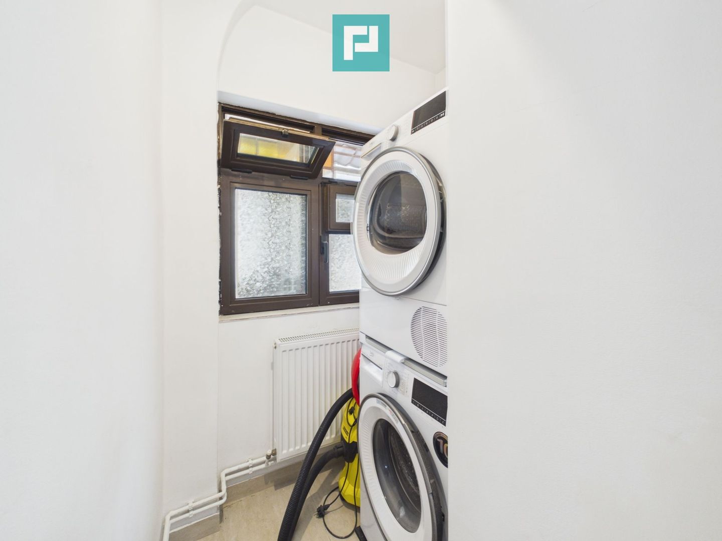 Apartament 2 camere zona Sinaia - Poză 9