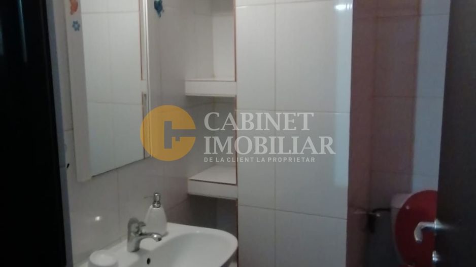 Nicolina- Apartament Cu 2 Camere Decomandat Etaj Intermediar  Bloc 2010 - Poză 6