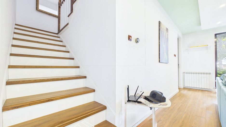 Braytim – Duplex modern P+M | Eleganță, spațiu și intimitate, cu garaj - Poză 12
