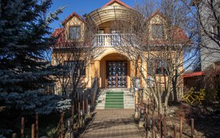 Casa/Vilă cu 7 Camere I 820 mp I Suceava - Poză 1