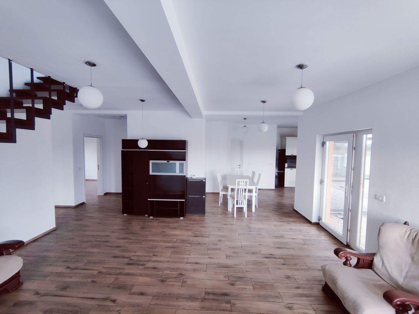 CASA SACALAZ 170 MP CU 640 MP TEREN - Poză 3