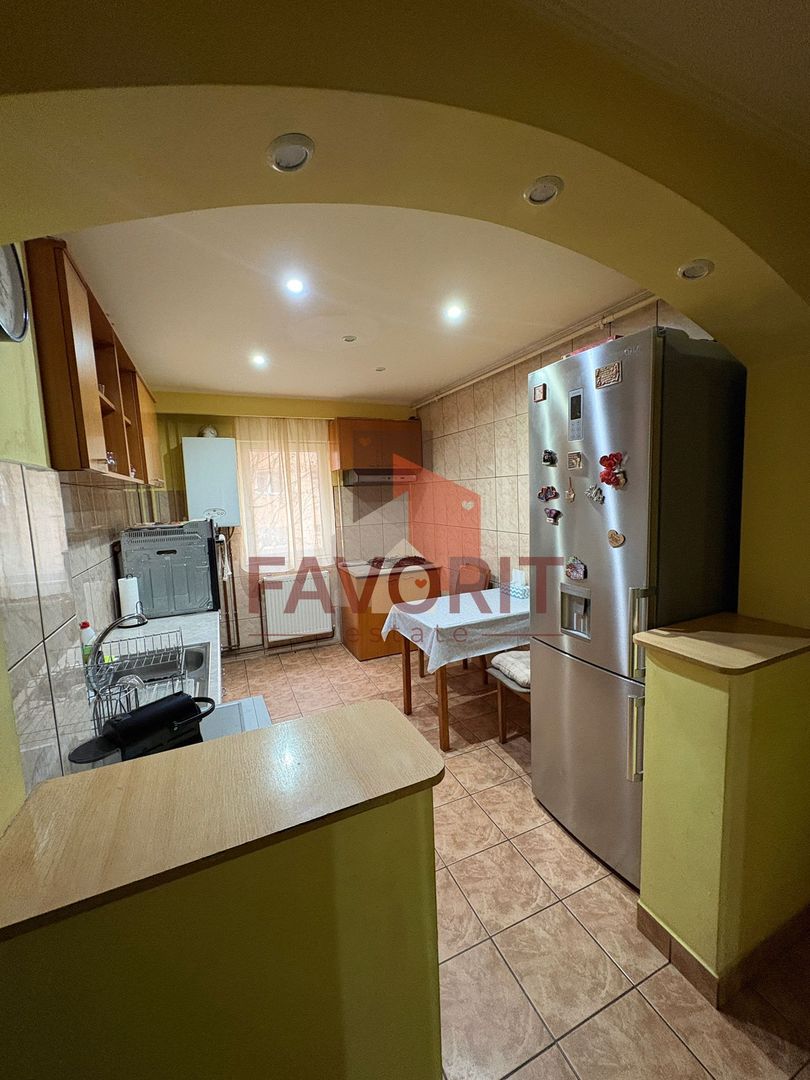 2 camere | etaj 2 | centrala proprie | mobilat si utilat | zona excelenta | - Poză 6