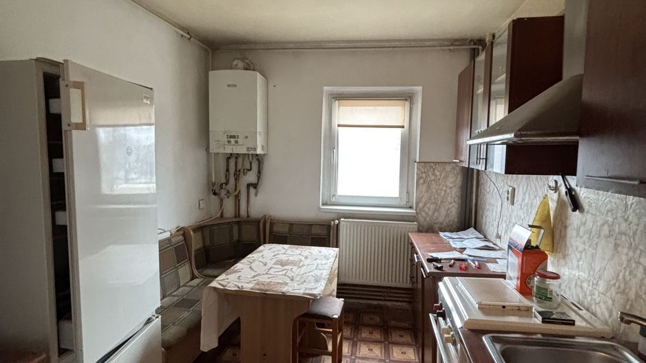 Apartament  modest, 2 camere zona Gheorghe Lazar - Poză 11