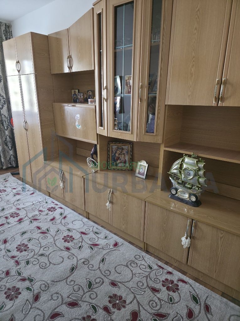 Închiriez apartament 2 camere decomandat - Poză 2