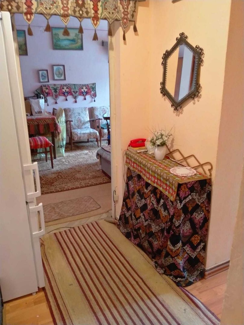 Vând apartament cu 3 camere, Ocna Mureș - Poză 4