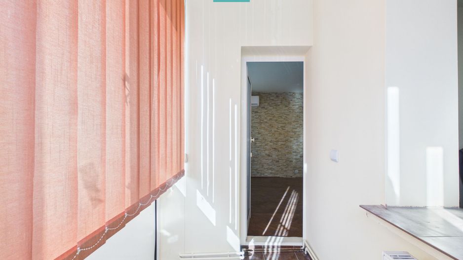 Apartament decomandat cu 3 camere, etaj II,  Alfa - Poză 7