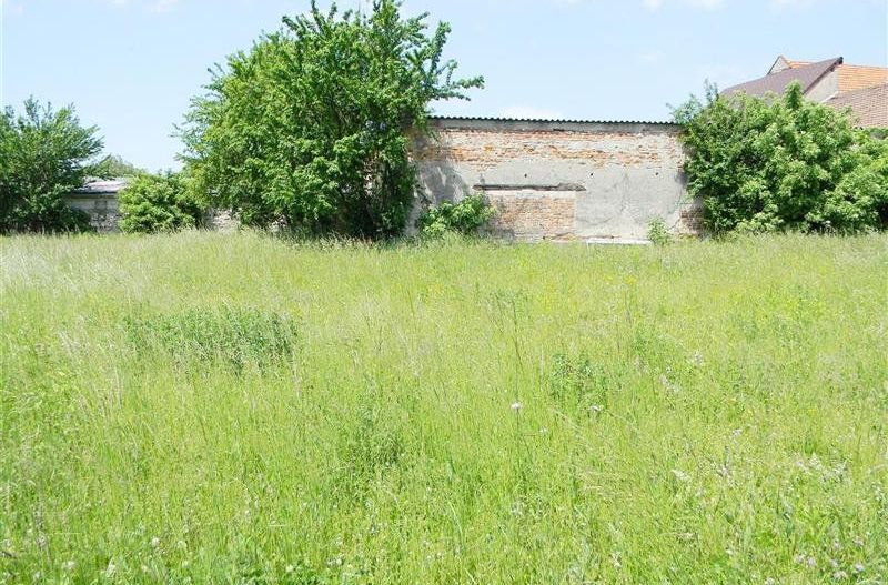 Teren intravilan cu utilitati in centrul comunei Cristian - Poză 7