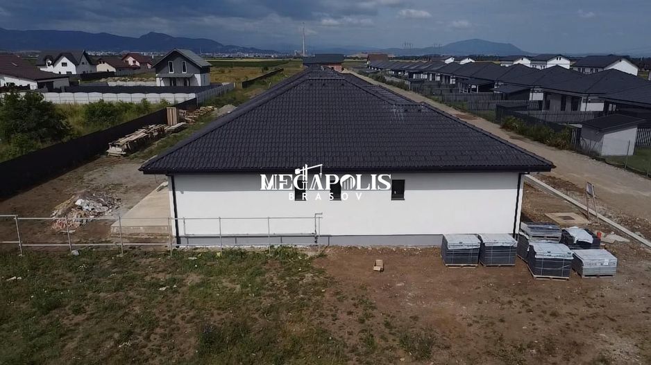 Vanzare Casa pe Parter  4 Camere  Brașov în Cartierul izvor - Poză 5