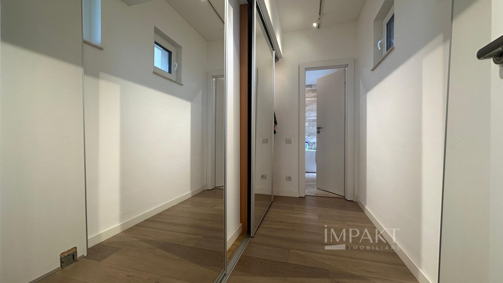 Cât o casa, dar apartament – Penthouse Exclusivist in Buna Ziua! - Poză 18