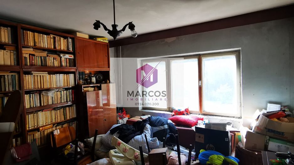 Vand apartament 2 camere Lunca - Poză 1