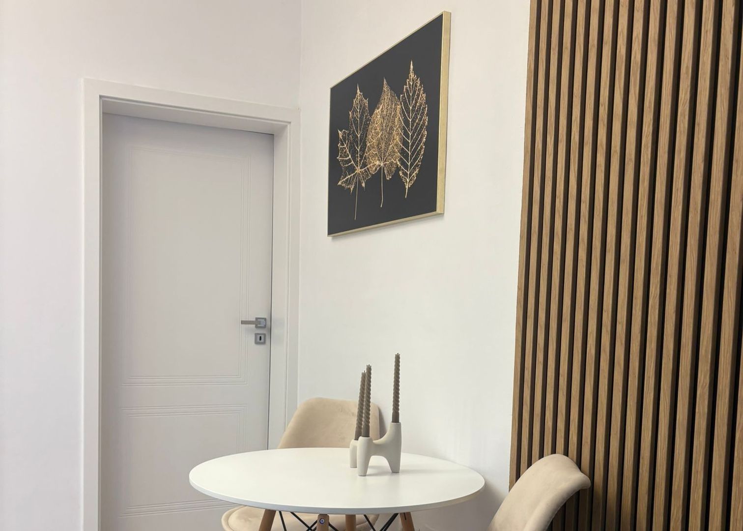 Apartament 2 camere modern I complet utilat si mobilat I loc de parcar - Poză 5