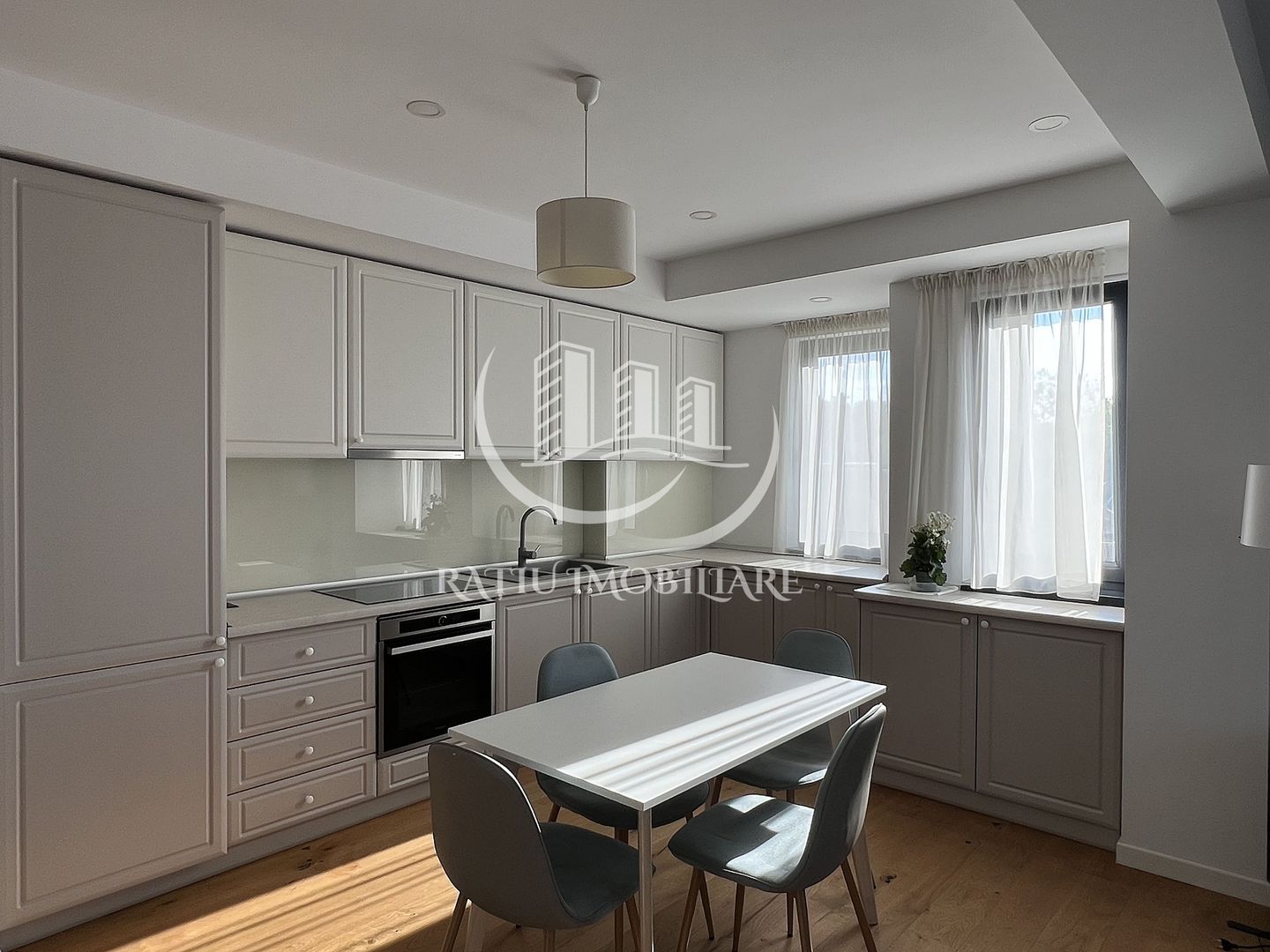 Apartament Premium cu 3 camere | Garaj | Zona Centrala | Oradea - Poză 5