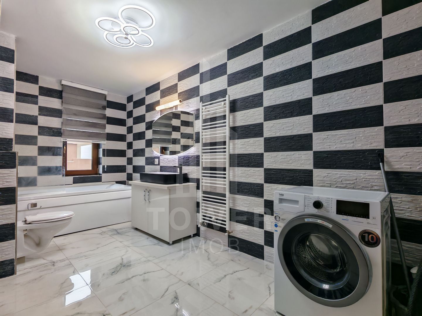 Penthouse 100 mp, terasă generoasă- vedere panoramică, compartimentare excelenta - Poză 13