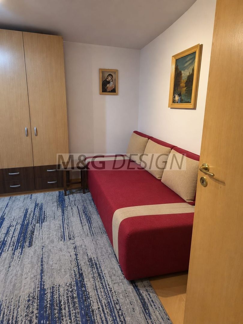 1 camera Girocului la parter - Poză 1